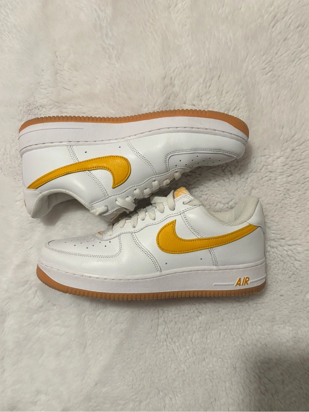 Nike Air Force 1 Low Retro QS Waterproof University Gold Size 9.5
